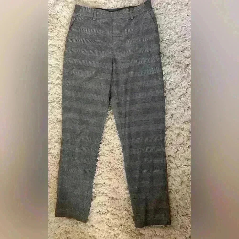 Uniqlo Gray Women’s Work Pants